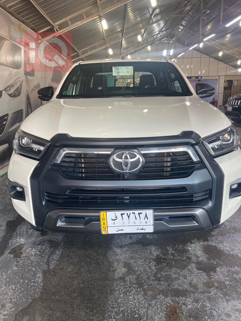Toyota Hilux